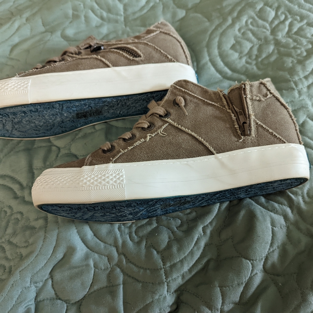 Women's Shoes